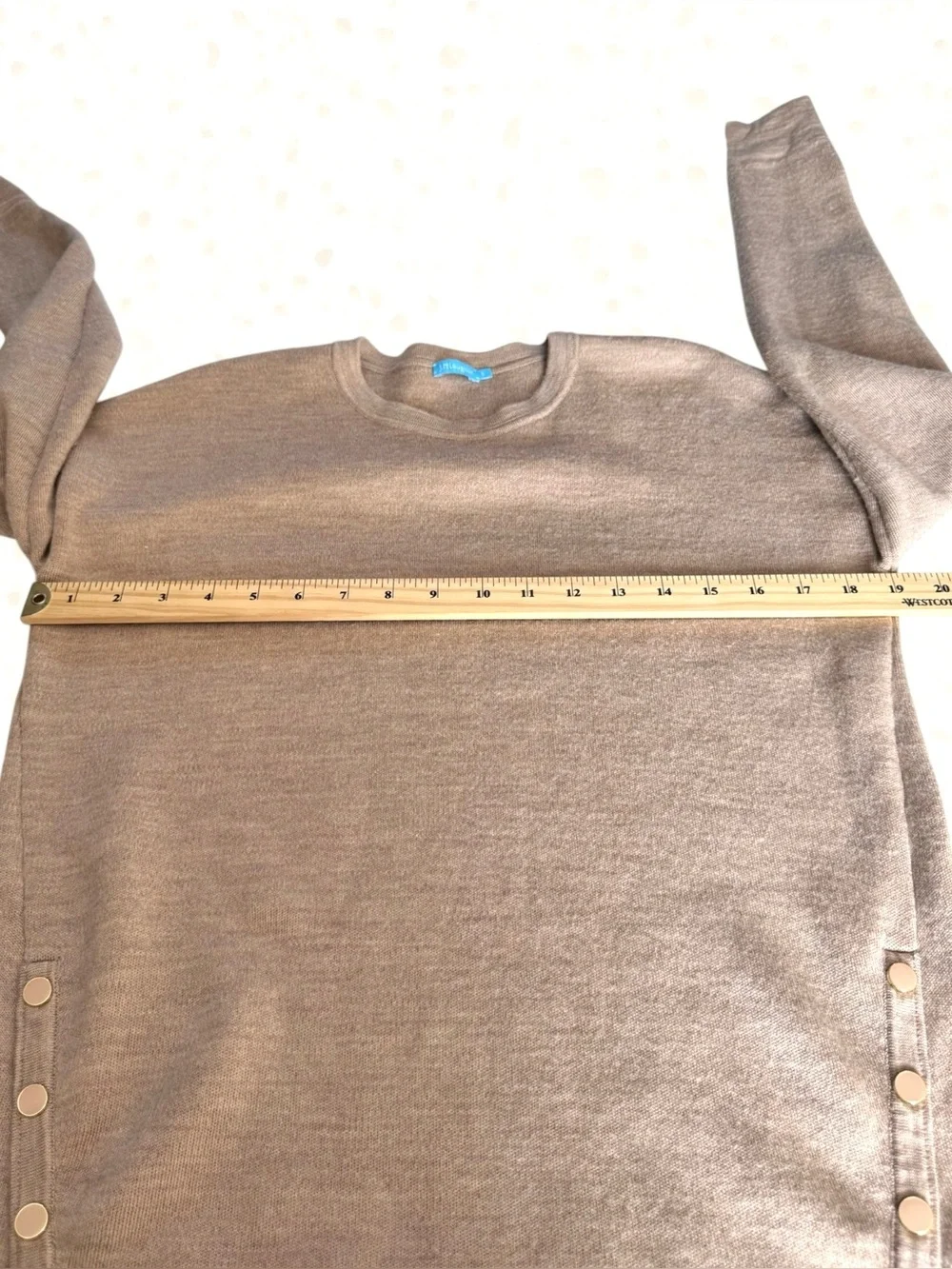 J.McLaughlin Lucie 100% Merino Wool Button Sleeve Crew Neck Sweater Taupe Size S